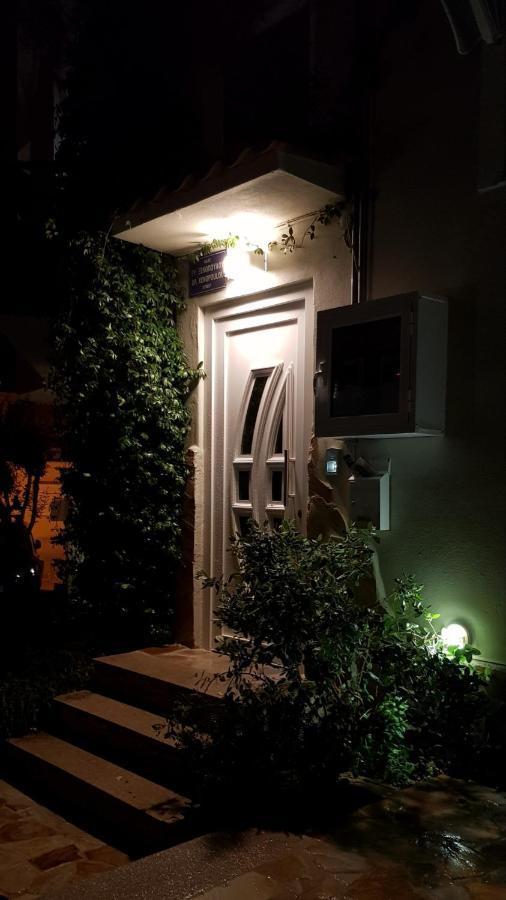 Grellia Apartment Kavála Exterior photo